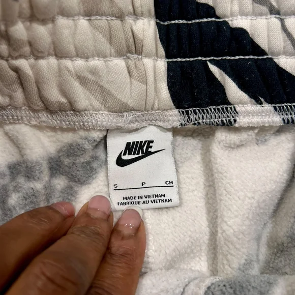 2 Piece Nike Women's Animal-Print Jogger Set - Black, Gray, Beige - Picture 14 of 16